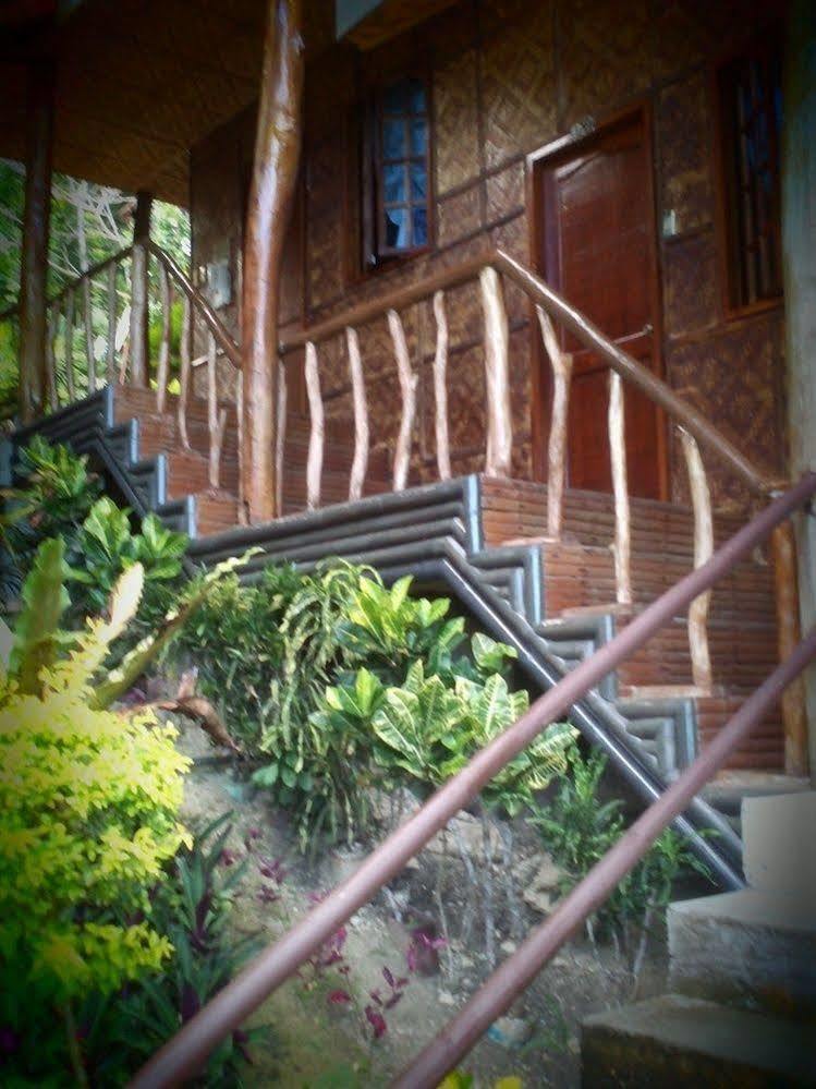 Hilltop Cottages โลบก ภายนอก รูปภาพ