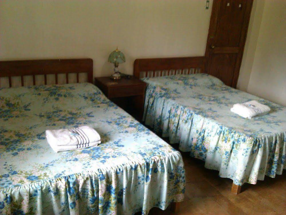 Hilltop Cottages โลบก ภายนอก รูปภาพ